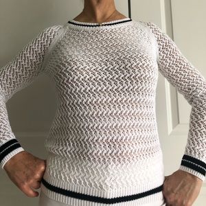 Context light weight summer sweater